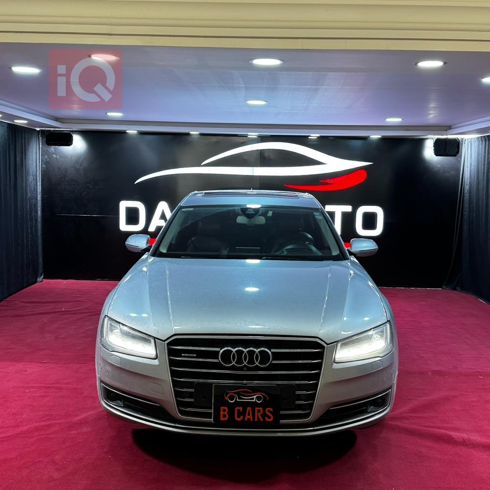 اودي A8